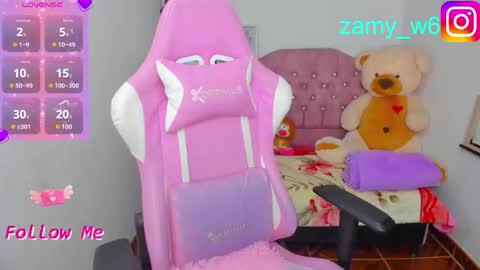 Snapshot of karla_cutee1 chatting on 05-09-26, 05:12 karla online show from 05-09-26, 05:12