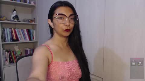 Karla  online show from 12-19-25, 10:00