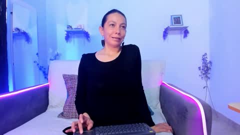 Karla online show from 12-15-25, 03:05