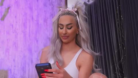 KarlaBart online show from 01-18-26, 08:12