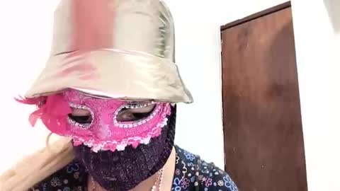 Snapshot of karlakush101 chatting on 03-15-26, 02:28 karlakush101 online show from 03-15-26, 02:28