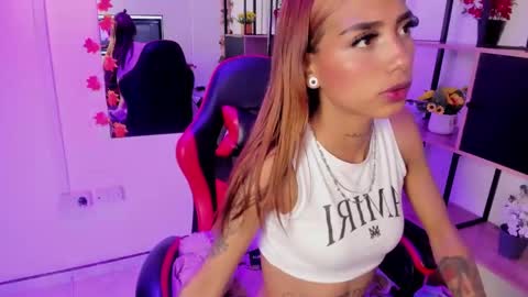 karlaslutskinny__ online show from 01-07-26, 03:09