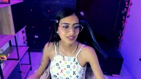 karlaslutskinny__ online show from 07-30-26, 09:36
