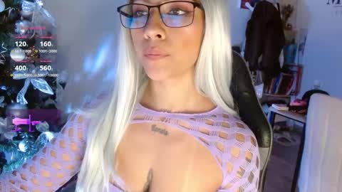 karlavittar online show from 11-28-25, 12:41