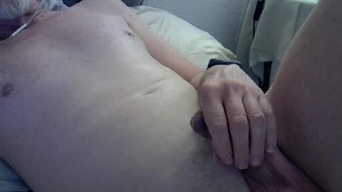 Snapshot of karledgar33 chatting on 06-14-26, 08:22 Karl online show from 06-14-26, 08:22