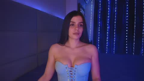 Karlijn online show from 04-15-26, 09:26