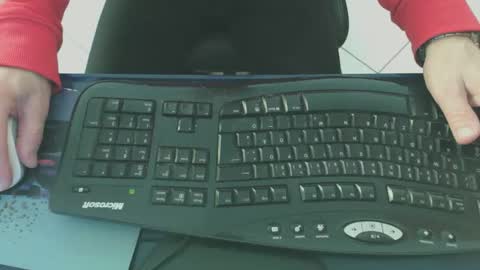 karll122 online show from 02-26-26, 08:57