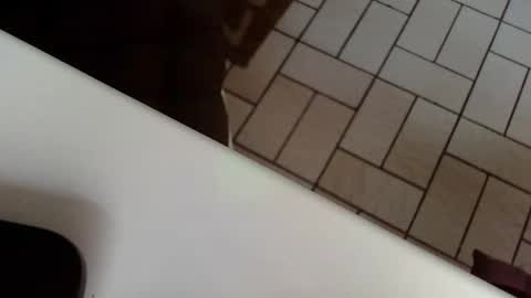 Kev online show from 10-19-25, 06:36