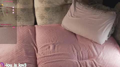 Karlos and Louis online show from 03-11-25, 03:26