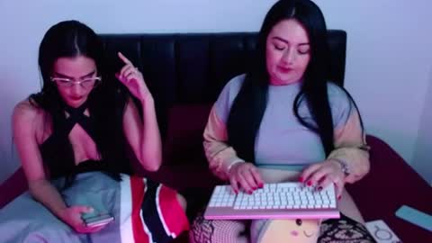 Karlis online show from 07-18-26, 04:49