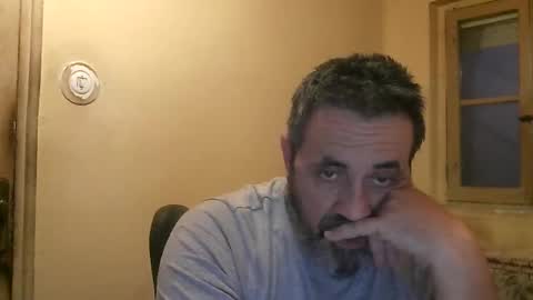 Snapshot of karlpal chatting on 02-16-25, 06:54 karlpal online show from 02-16-25, 06:54