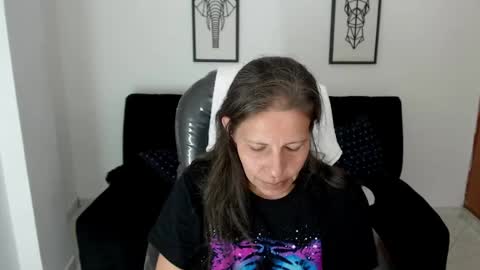 KARLYE online show from 12-22-24, 01:34