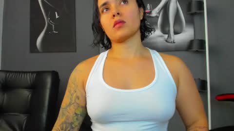   online show from 05-11-26, 07:22