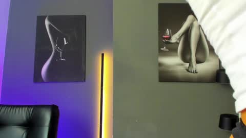   online show from 06-13-26, 05:22