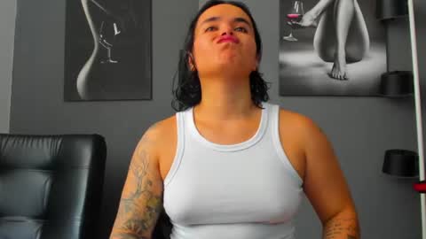   online show from 06-15-26, 06:32