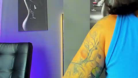   online show from 07-18-26, 04:00