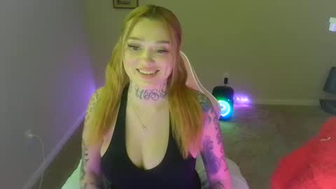 karmathevixen0304 online show from 05-06-26, 09:42