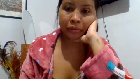 Snapshot of karmellah chatting on 07-28-26, 02:13 Karmellah online show from 07-28-26, 02:13