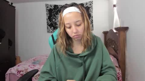 Snapshot of karodu chatting on 01-09-26, 07:04 Karo online show from 01-09-26, 07:04