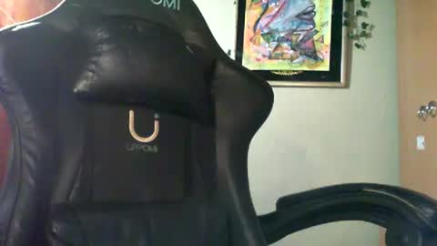 Snapshot of karol0022 chatting on 05-07-26, 03:17 karol0022 online show from 05-07-26, 03:17