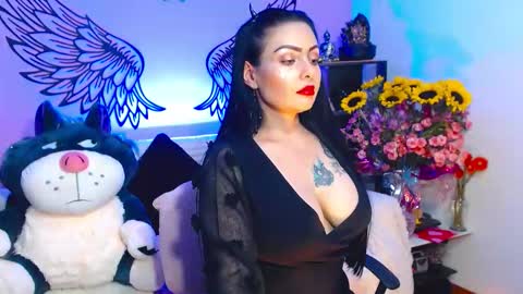 Karol Kenedy online show from 02-15-26, 07:51