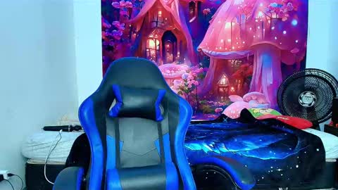    online show from 10-30-25, 02:51