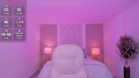 karol_priston online show from 04-11-26, 03:44