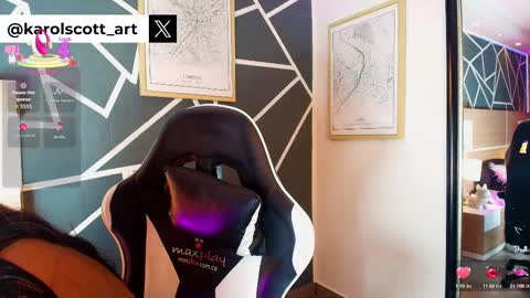 KAROL SCOTT online show from 09-12-25, 08:31