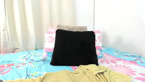 Snapshot of karol_w10 chatting on 03-07-25, 10:54 karol_w10 online show from 03-07-25, 10:54