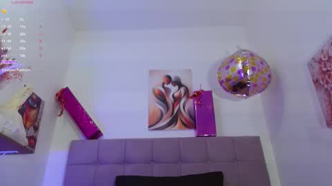 Snapshot of karol_wish chatting on 11-11-25, 08:31 karol_wish online show from 11-11-25, 08:31