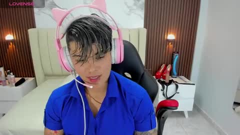 Karol and Luna online show from 02-10-25, 02:41