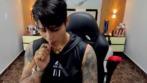 Karol and Luna online show from 09-15-25, 07:25