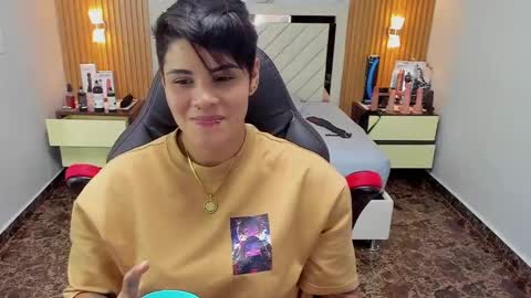 Karol and Luna online show from 09-19-25, 03:41