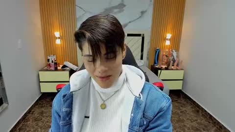 Karol and Luna online show from 11-13-25, 07:35