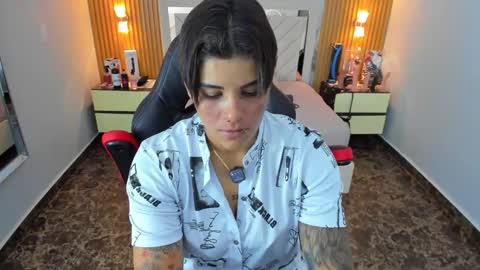 Karol and Luna online show from 11-27-25, 07:27