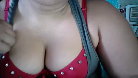 karolbb online show from 12-08-24, 07:32