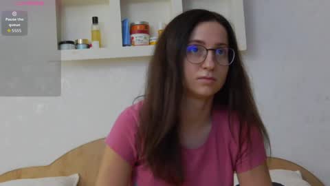 KarolDolly online show from 04-11-26, 02:21