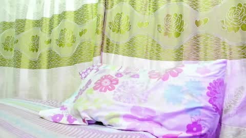 Snapshot of karoli_sanz chatting on 01-30-25, 04:37 Karolinstagram.karoli sanz online show from 01-30-25, 04:37