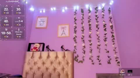 Karolina online show from 09-24-25, 07:01