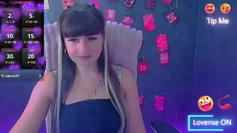 Caroline online show from 06-23-26, 05:49