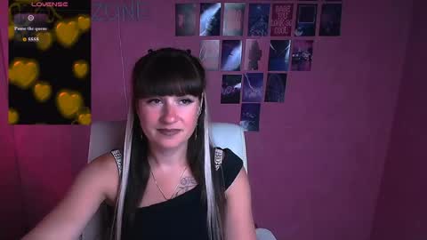 Caroline online show from 06-28-26, 05:46