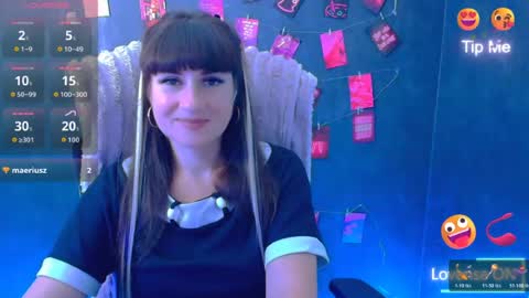 Caroline online show from 07-20-26, 10:39