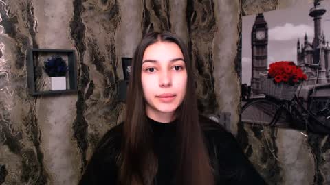 Karolina online show from 12-24-24, 07:06
