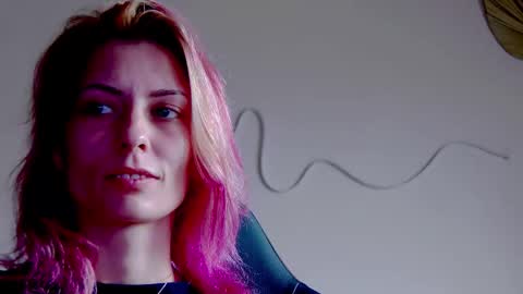 karoline121 online show from 11-16-25, 10:21