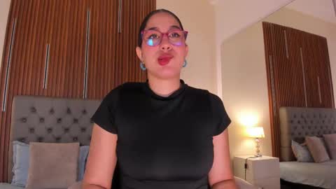Snapshot of karoline21_ chatting on 09-27-25, 01:49 Karoline online show from 09-27-25, 01:49