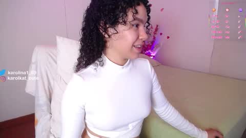 Karolina 3 online show from 11-08-25, 02:06