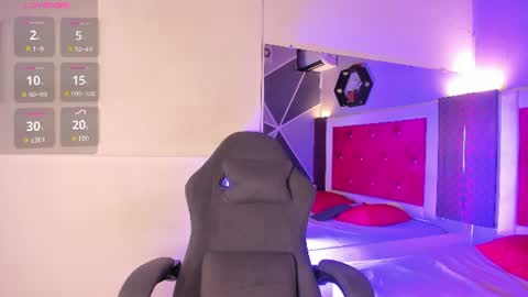 Karol online show from 07-28-26, 07:04