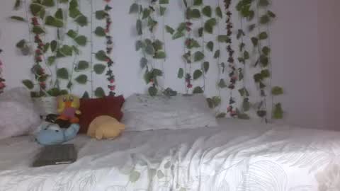 Snapshot of karolsweetvagi chatting on 06-22-26, 07:00 karol online show from 06-22-26, 07:00