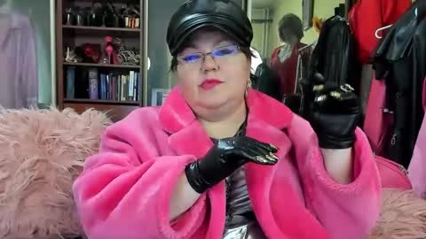 Snapshot of karyqueen chatting on 12-04-24, 05:55 Kary Queen online show from 12-04-24, 05:55