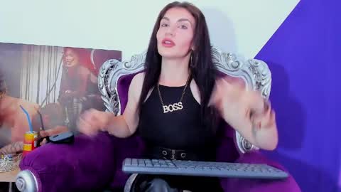 Snapshot of kasandrahayes chatting on 05-29-26, 04:43 Miss K. online show from 05-29-26, 04:43